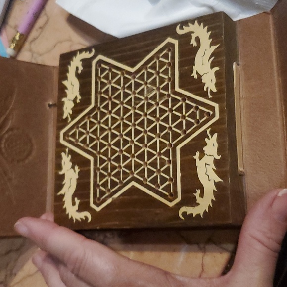 Vintage Rare WWII travel Chinese checkers game - Picture 2 of 6